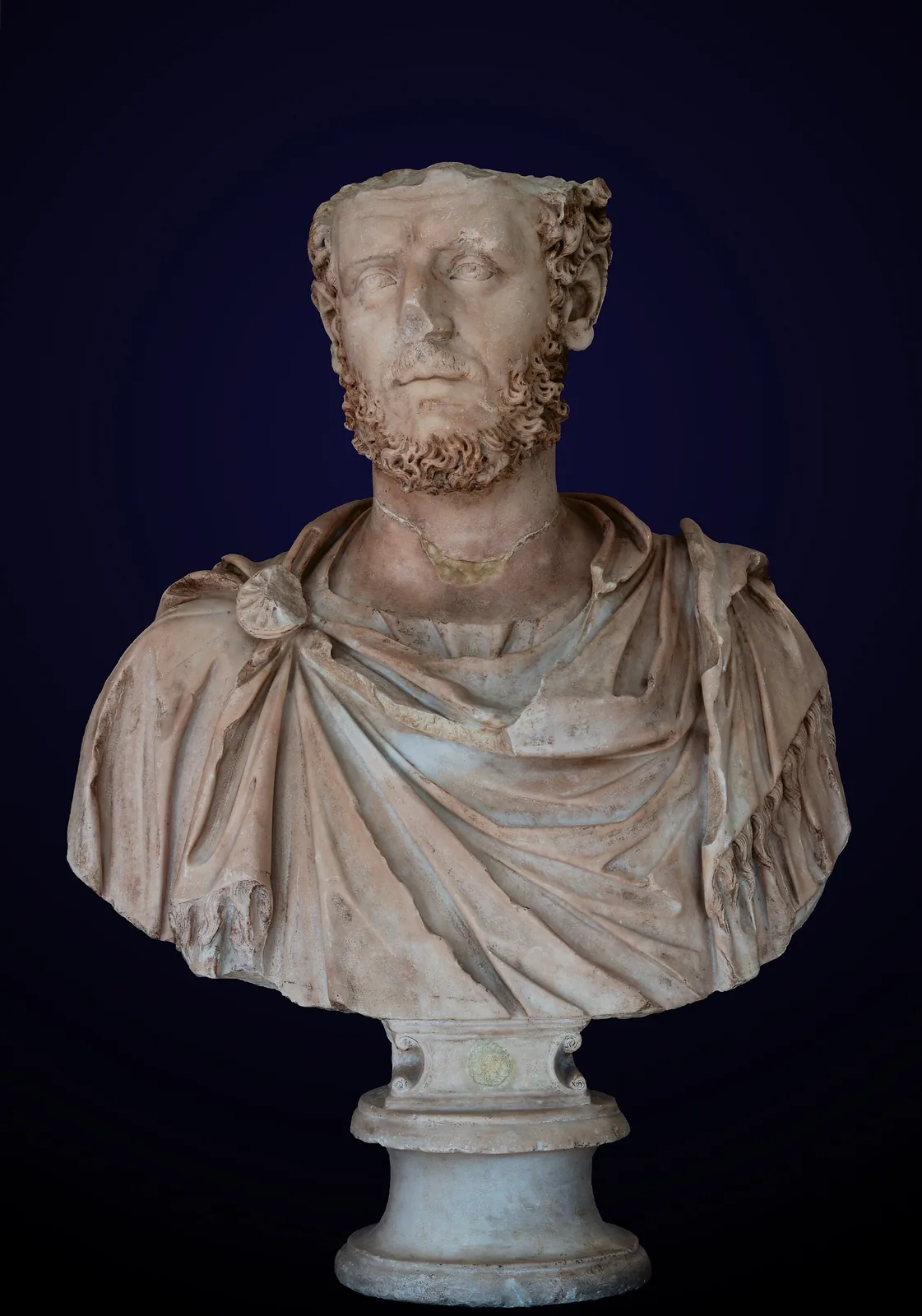 Hard Versus Soft Shell Suitcase Durability Comparison